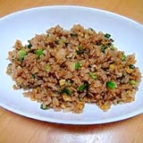 焼きそばの粉末ソースでシンプルチャーハン